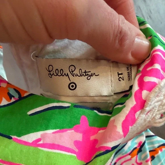 Lilly Pulitzer Vibrant Floral Kids Dress C17-029 - Picture 2 of 5